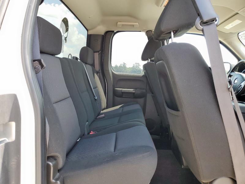 Photo 10 from auction – 2010 CHEVROLET SILVERADO with VIN 1GCSKSE31AZ203736