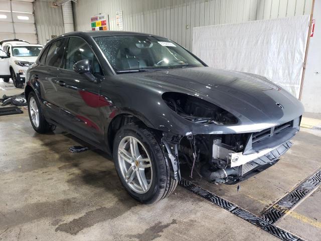 Photo 4 from auction – 2017 PORSCHE MACAN with VIN WP1AA2A53HLB07124