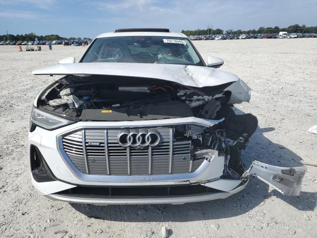 Photo 5 from auction – 2021 AUDI E-TRON with VIN WA12AAGE9MB001410