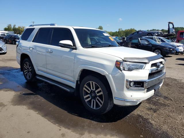 Photo 4 from auction – 2017 TOYOTA 4RUNNER SR with VIN JTEBU5JR9H5424925