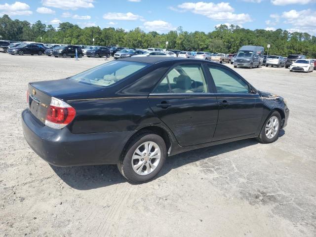 Photo 3 from auction – 2005 TOYOTA CAMRY LE with VIN 4T1BF32K35U110852