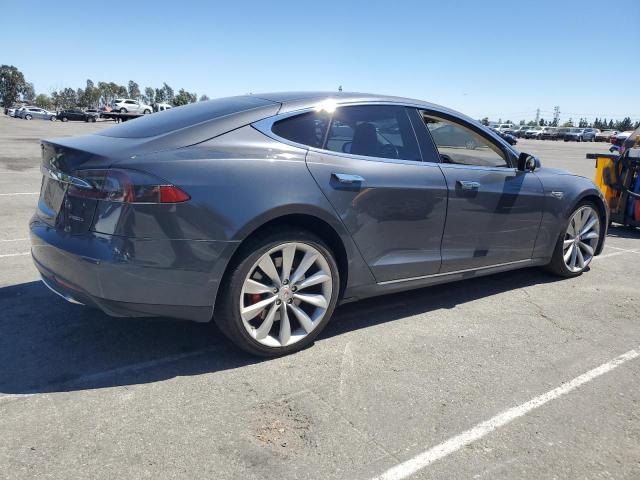 Photo 3 from auction – 2015 TESLA MODEL S P8 with VIN 5YJSA1H48FF080760