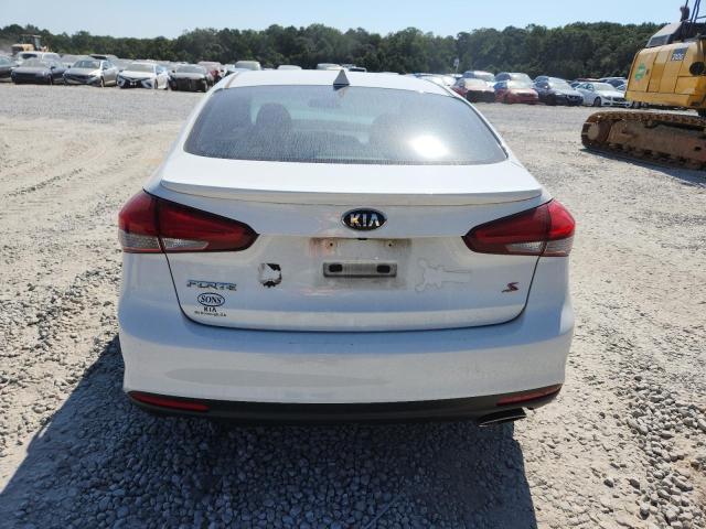 Photo 6 from auction – 2017 KIA FORTE LX with VIN 3KPFL4A77HE051051