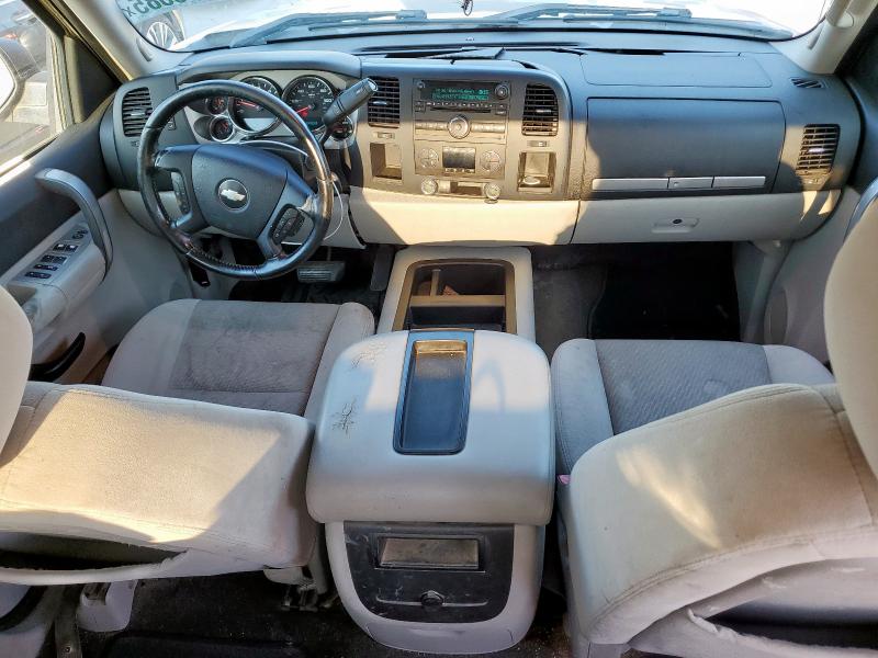 Photo 8 from auction – 2009 CHEVROLET SILVERADO with VIN 3GCEC23099G106556