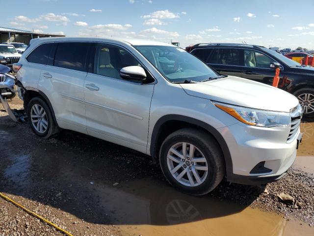 Photo 4 from auction – 2016 TOYOTA HIGHLANDER with VIN 5TDBKRFH0GS306515
