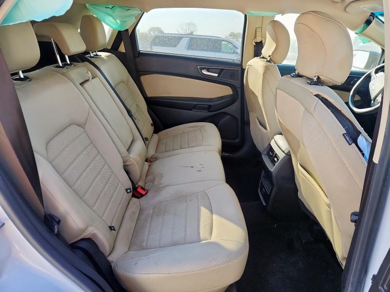 Photo 11 from auction – 2016 FORD EDGE SE with VIN 2FMPK3G96GBB25815