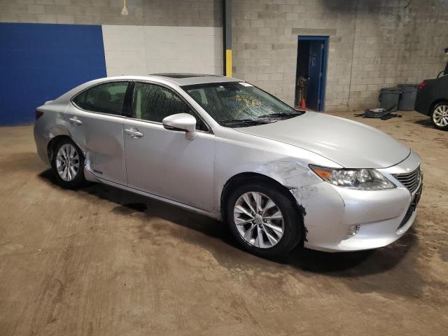 Photo 4 from auction – 2013 LEXUS ES with VIN JTHBW1GG9D2035452