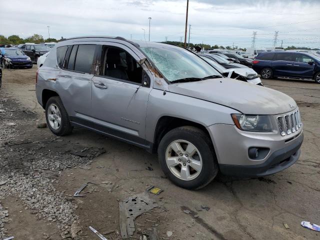 Photo 4 from auction – 2017 JEEP COMPASS LATITUDE with VIN 1C4NJCEB2HD182447