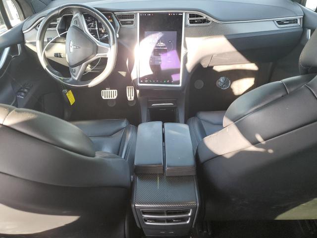 Photo 8 from auction – 2017 TESLA MODEL X with VIN 5YJXCBE21HF067067