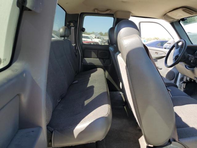 Photo 10 from auction – 2005 CHEVROLET SILVERADO with VIN 1GCHC29U15E216803