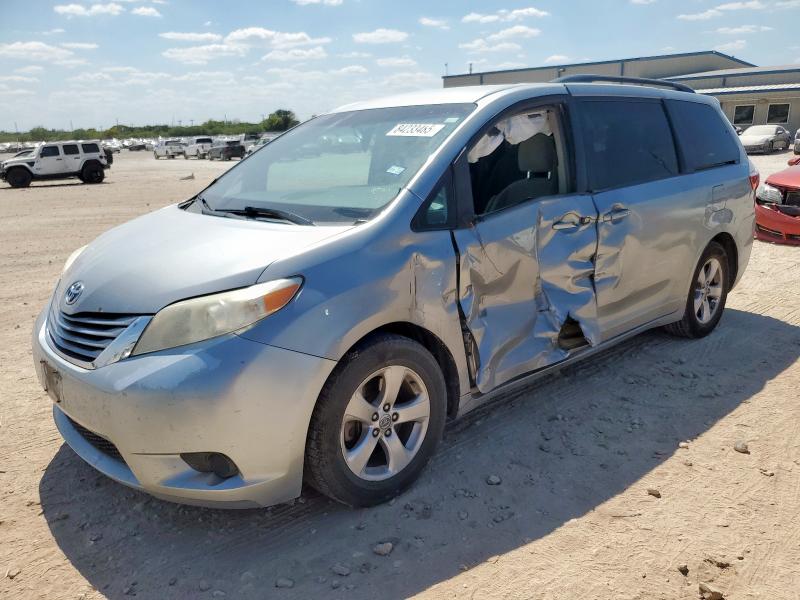 TOYOTA SIENNA LE 2015 with VIN 5TDKK3DC1FS600587 - Photo from auction