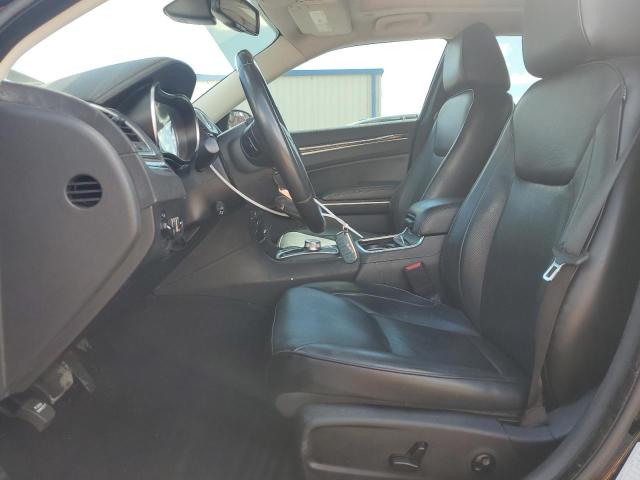 Photo 7 from auction – 2019 CHRYSLER 300 LIMITE with VIN 2C3CCAEG5KH631412