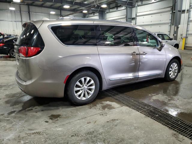 Photo 3 from auction – 2018 CHRYSLER PACIFICA T with VIN 2C4RC1BG2JR235781