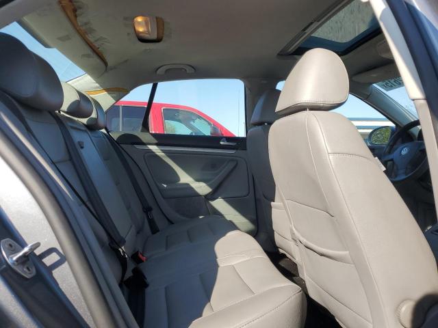 Photo 10 from auction – 2007 VOLKSWAGEN JETTA WOLF with VIN 3VWEF71K17M061908