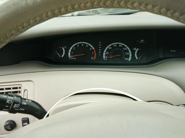 Photo 9 from auction – 2002 TOYOTA AVALON XL with VIN 4T1BF28BX2U261703