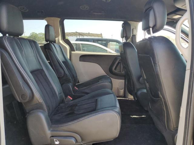 Photo 11 from auction – 2017 DODGE GRAND CARA with VIN 2C4RDGCG8HR853101