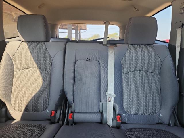 Photo 10 from auction – 2011 CHEVROLET TRAVERSE L with VIN 1GNKRFEDXBJ387402