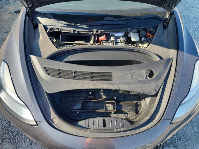 Photo 11 from auction – 2018 TESLA MODEL 3 with VIN 5YJ3E1EB0JF132564