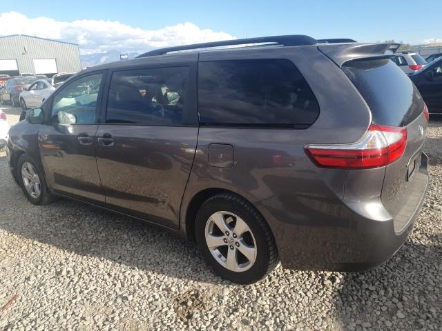 Photo 2 from auction – 2015 TOYOTA SIENNA LE with VIN 5TDKK3DC8FS611280