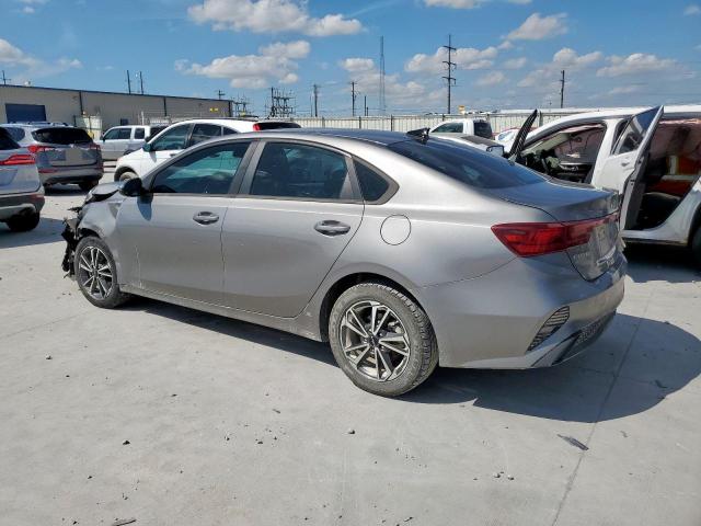 Photo 2 from auction – 2022 KIA FORTE FE with VIN 3KPF24AD8NE451852