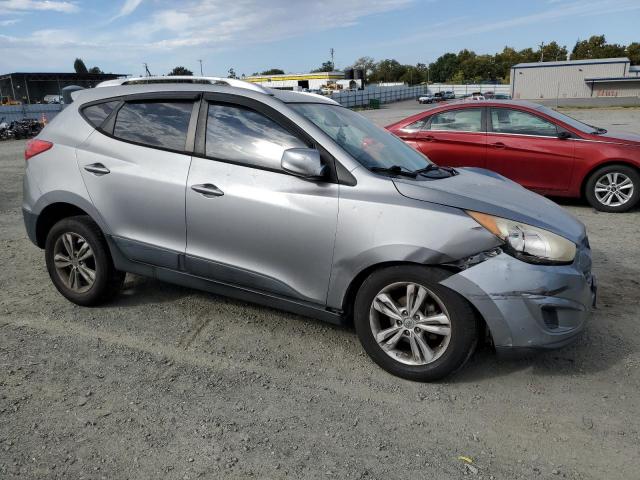 Photo 4 from auction – 2011 HYUNDAI TUCSON GLS with VIN KM8JU3AC1BU197397