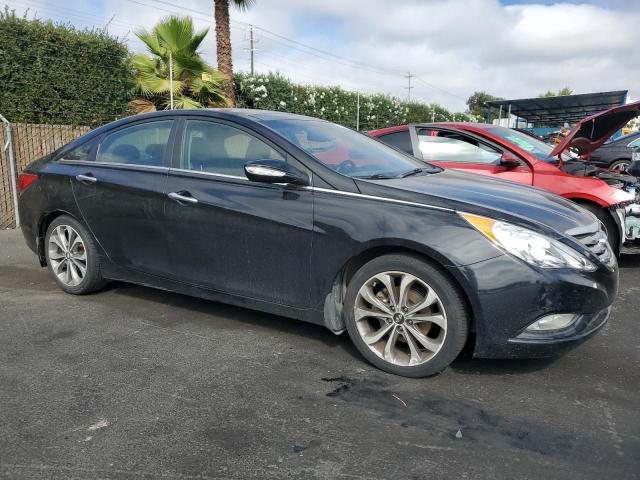 Photo 4 from auction – 2013 HYUNDAI SONATA SE with VIN 5NPEC4AB6DH645166