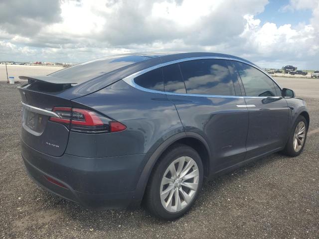 Photo 3 from auction – 2019 TESLA MODEL X with VIN 5YJXCDE26KF181939