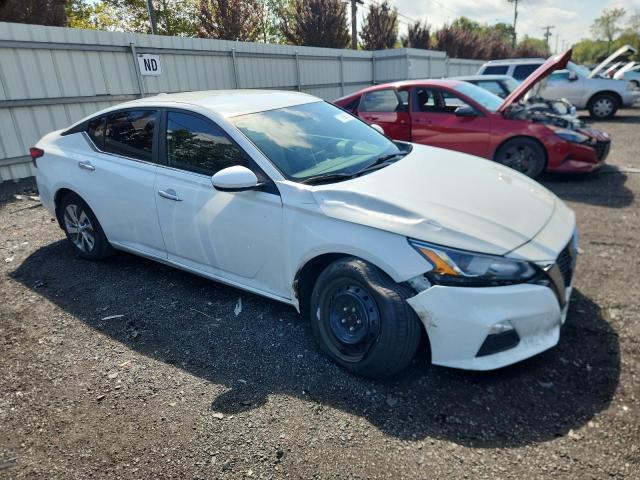 Photo 4 from auction – 2019 NISSAN ALTIMA S with VIN 1N4BL4BW1KN302997