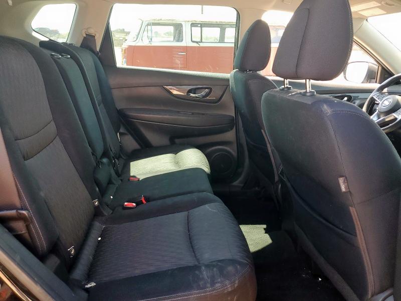 Photo 10 from auction – 2018 NISSAN ROGUE S with VIN JN8AT2MT8JW451417