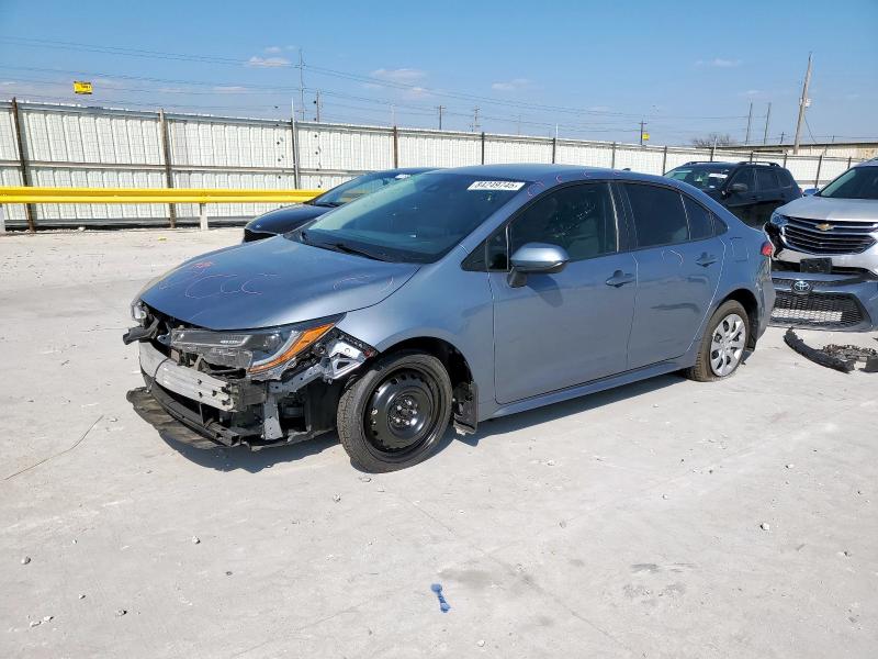 Photo 1 from auction – 2022 TOYOTA COROLLA LE with VIN 5YFEPMAE5NP369355