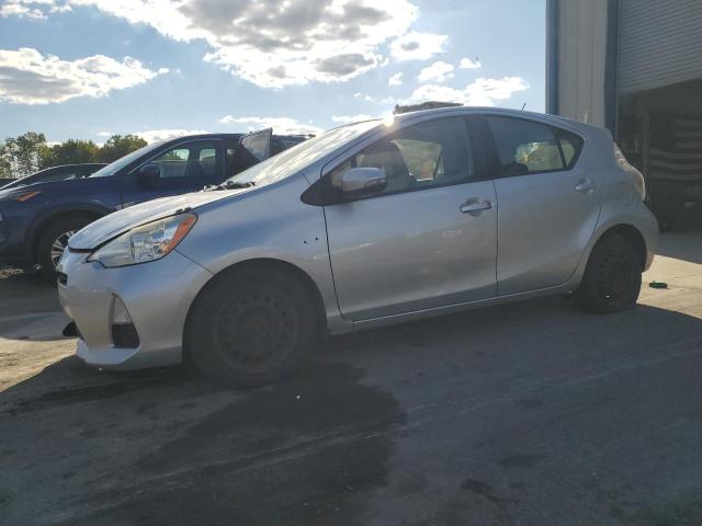 Photo 1 from auction – 2013 TOYOTA PRIUS C with VIN JTDKDTB36D1031923