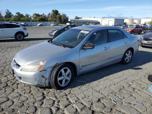 HONDA ACCORD EX 2004 with VIN JHMCM56654C040751 - Photo from auction