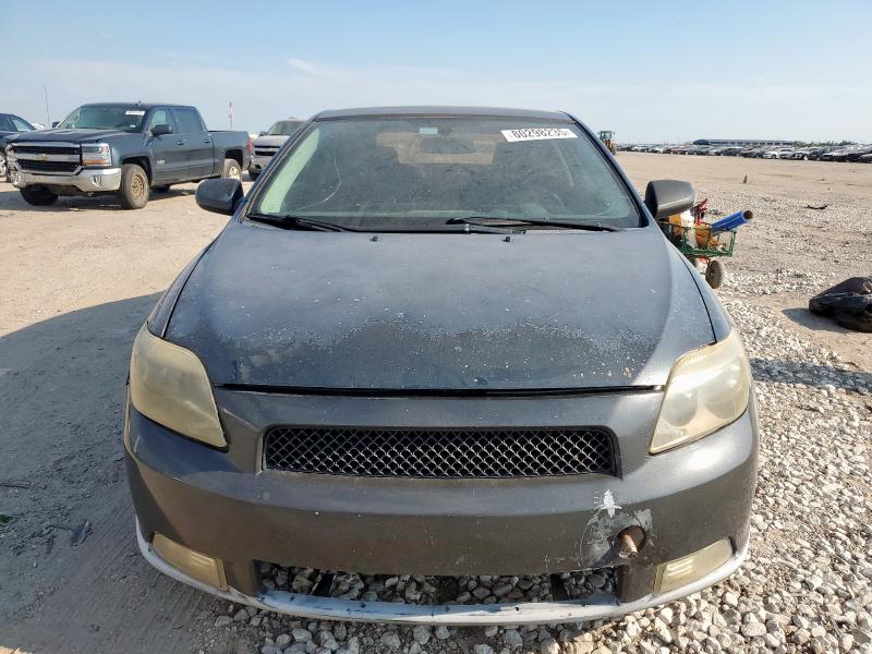 Photo 5 from auction – 2005 TOYOTA SCION TC with VIN JTKDE177650040952