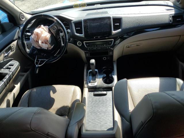 Photo 8 from auction – 2017 HONDA RIDGELINE RTL with VIN 5FPYK3F73HB014286