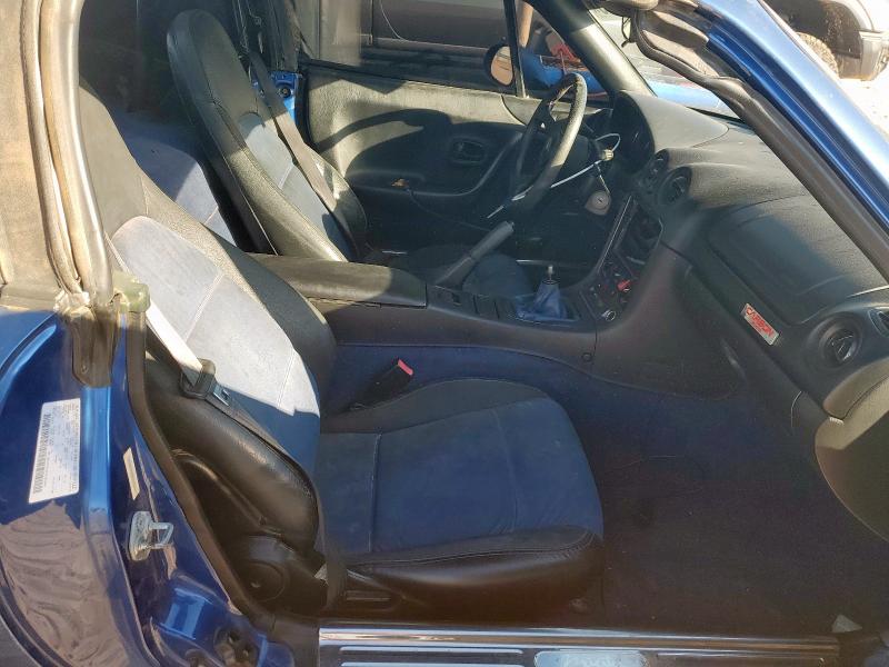 Photo 10 from auction – 1999 MAZDA MX-5 MIATA with VIN JM1NB3530X0136384