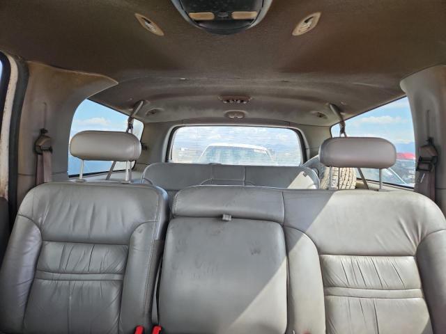 Photo 10 from auction – 2000 FORD EXCURSION with VIN 1FMSU43F9YEB67889