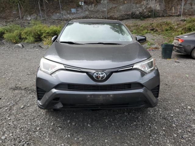 Photo 5 from auction – 2017 TOYOTA RAV4 LE with VIN JTMBFREV8HD221558