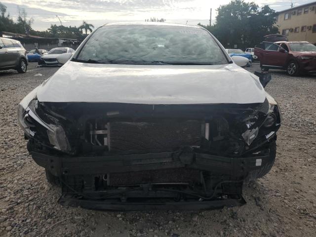 Photo 5 from auction – 2017 KIA FORTE LX with VIN 3KPFK4A75HE156268