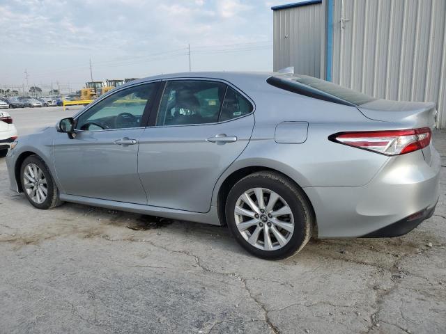 Photo 2 from auction – 2020 TOYOTA CAMRY LE with VIN 4T1C11AK2LU304181