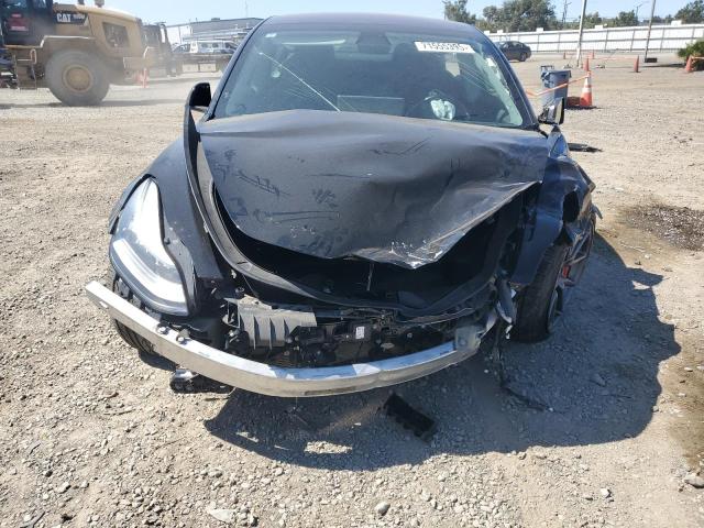Photo 5 from auction – 2018 TESLA MODEL 3 with VIN 5YJ3E1EA5JF152087