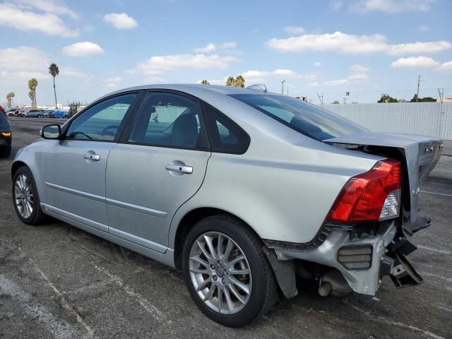 Photo 2 from auction – 2010 VOLVO S40 2.4I with VIN YV1390MS5A2497688