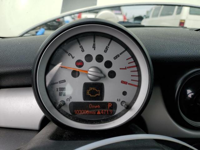 Photo 9 from auction – 2009 MINI COOPER with VIN WMWMF33529TT69220
