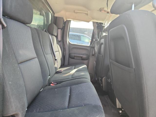 Photo 10 from auction – 2011 GMC SIERRA K15 with VIN 1GTR2VE36BZ313425