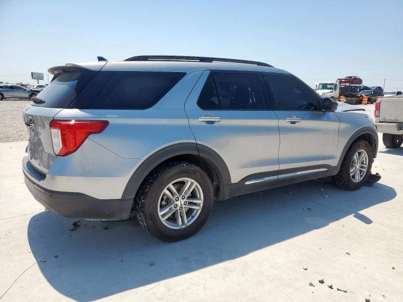 Photo 3 from auction – 2021 FORD EXPLORER XLT with VIN 1FMSK7DH0MGA61384