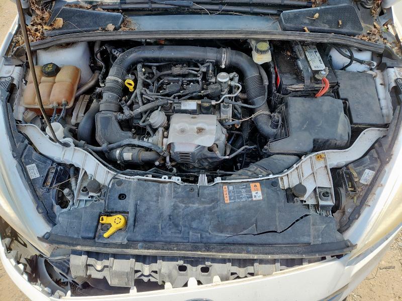 Photo 11 from auction – 2018 FORD FOCUS SE with VIN 1FADP3FE1JL302694