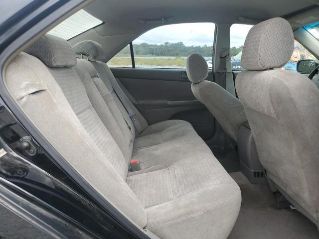 Photo 10 from auction – 2002 TOYOTA CAMRY LE with VIN JTDBE32K320071044