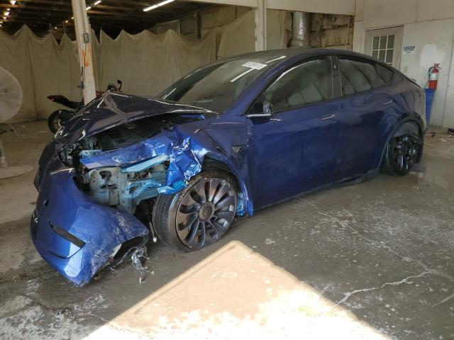 TESLA MODEL Y 2024 with VIN 7SAYGDEF2RA269456 - Photo from auction