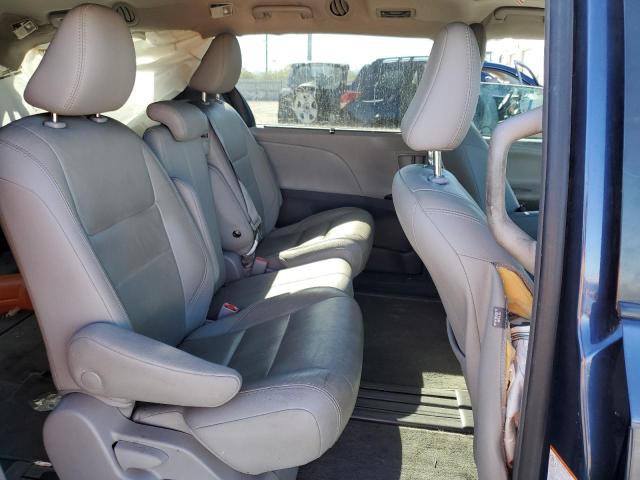 Photo 11 from auction – 2018 TOYOTA SIENNA XLE with VIN 5TDYZ3DC2JS929068