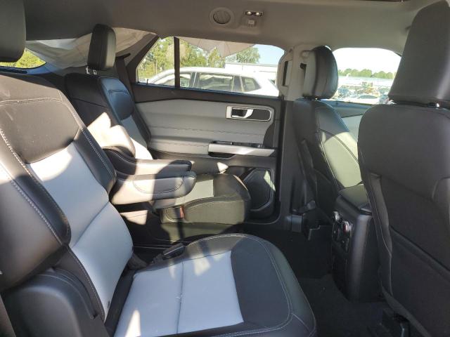 Photo 11 from auction – 2024 FORD EXPLORER XLT with VIN 1FMSK7DH8RGA57235