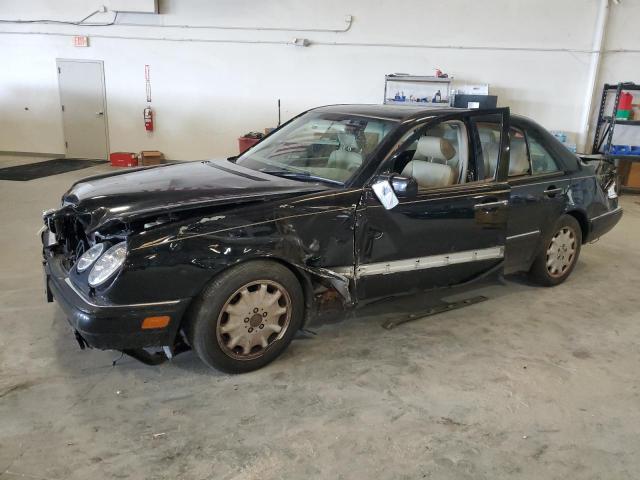 MERCEDES-BENZ E 320 1999 with VIN WDBJF65H7XA810832 - Photo from auction